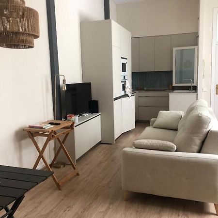 Apartamento Premium En Plaza Mina Minimalismo Y Confort A Pasos Del Mar Cádiz Exterior foto
