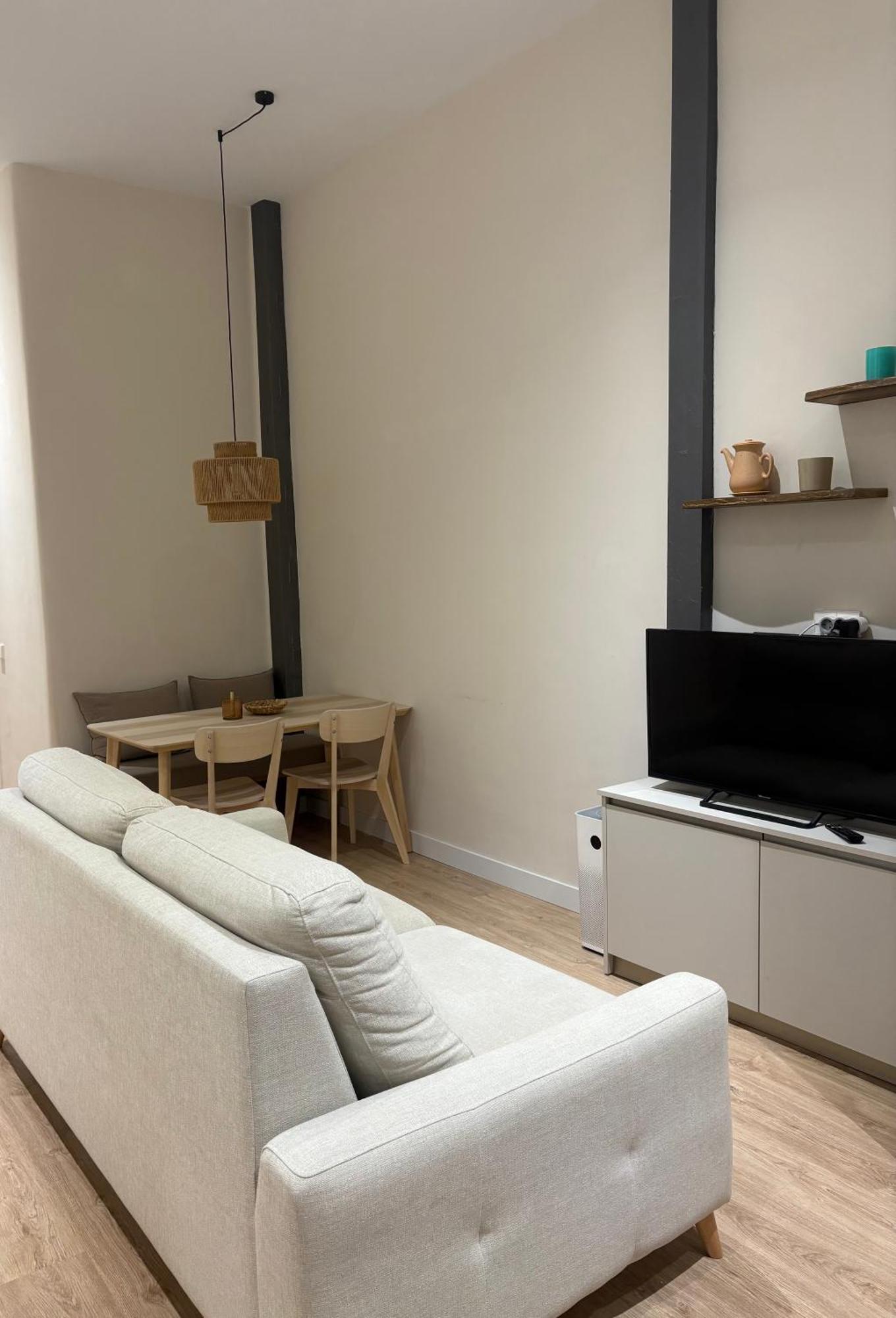 Apartamento Premium En Plaza Mina Minimalismo Y Confort A Pasos Del Mar Cádiz Exterior foto